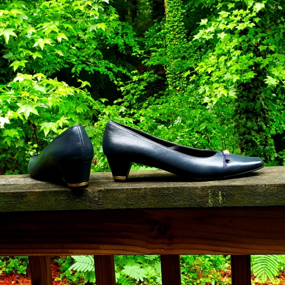 3 for $30 - Picture 7 of 10